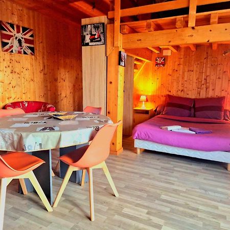 Le Domaine De Laurolie Otel Gaujacq Dış mekan fotoğraf