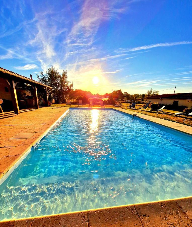 Le Domaine De Laurolie Otel Gaujacq Dış mekan fotoğraf