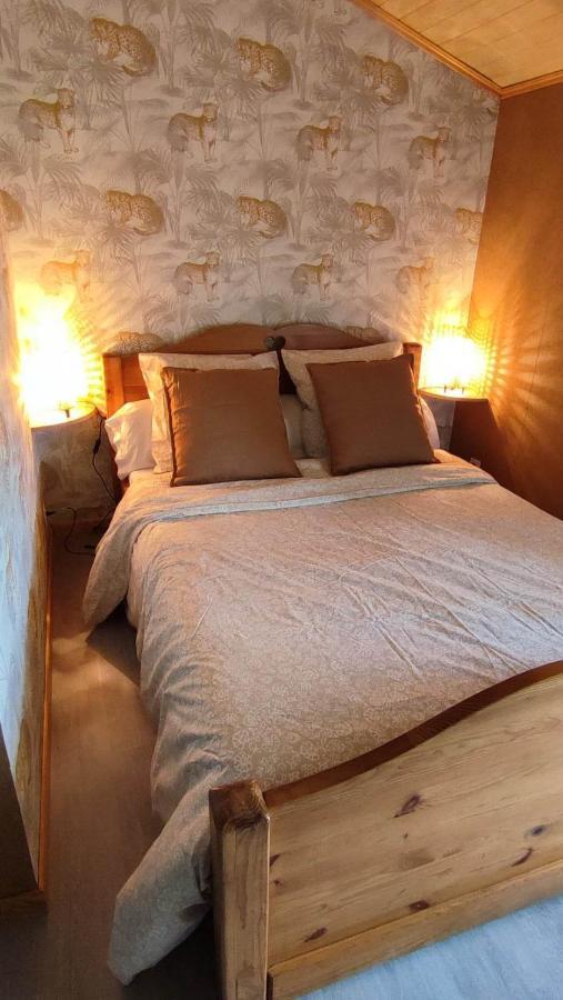 Le Domaine De Laurolie Otel Gaujacq Dış mekan fotoğraf