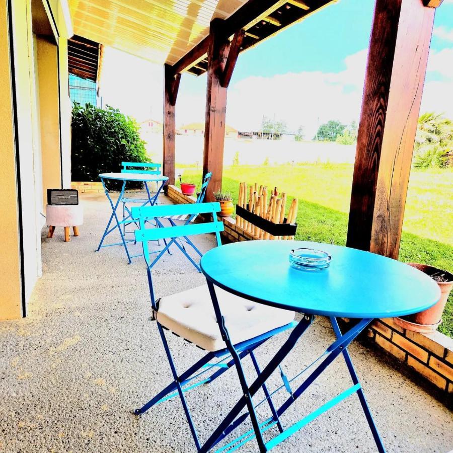 Le Domaine De Laurolie Otel Gaujacq Dış mekan fotoğraf
