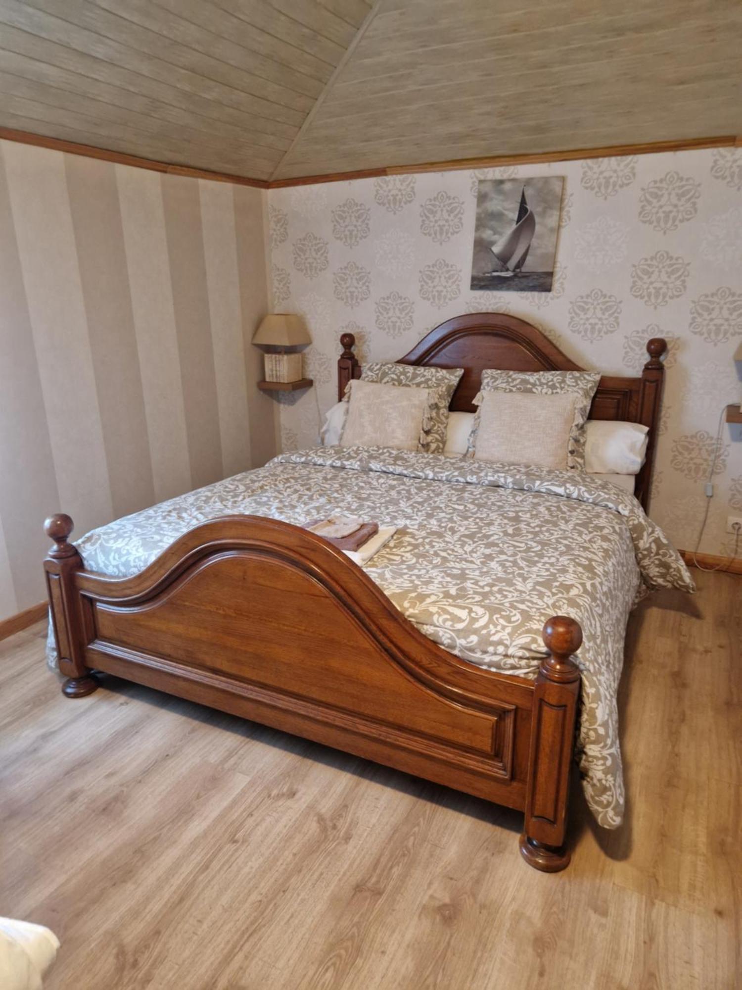 Le Domaine De Laurolie Otel Gaujacq Dış mekan fotoğraf